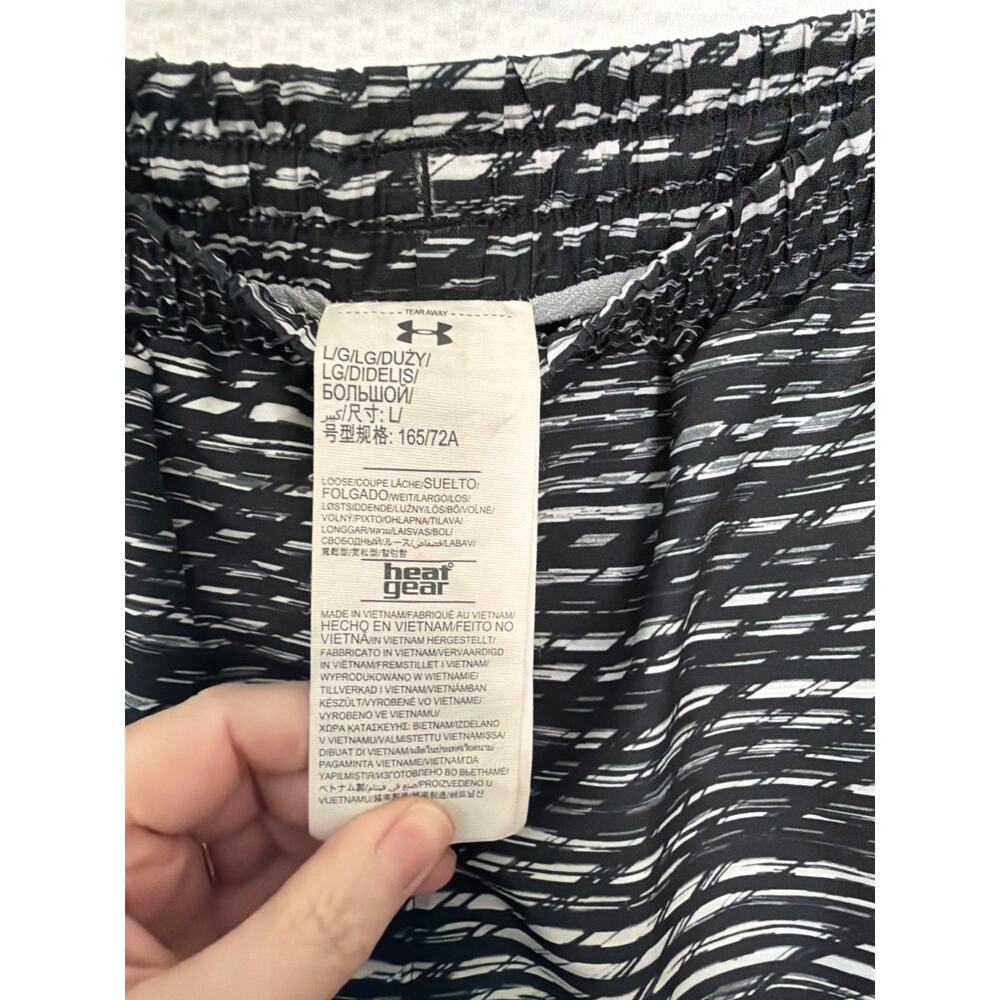 Under Armour‎ HeatGear Running Shorts Women Large Black Gray Athletic - Picture 4 of 8